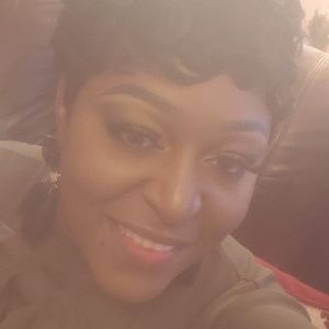 Meet your Posher, Comora